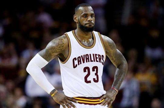 亚冠成都蓉城VS神户胜利船：周定洋坐镇 韦世豪+德尔加多领衔进攻